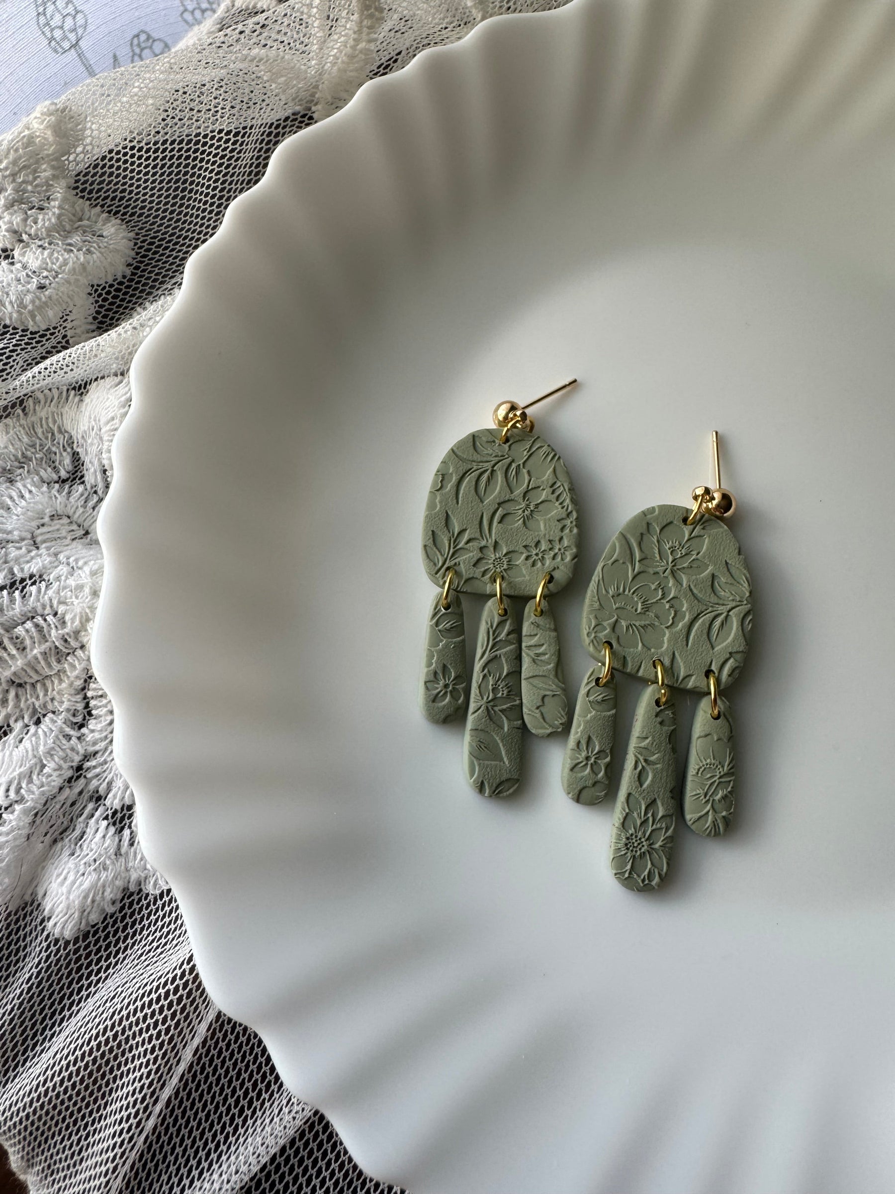 Meet Shop Something Earthy: Handmade Earrings for Sensitive Ears