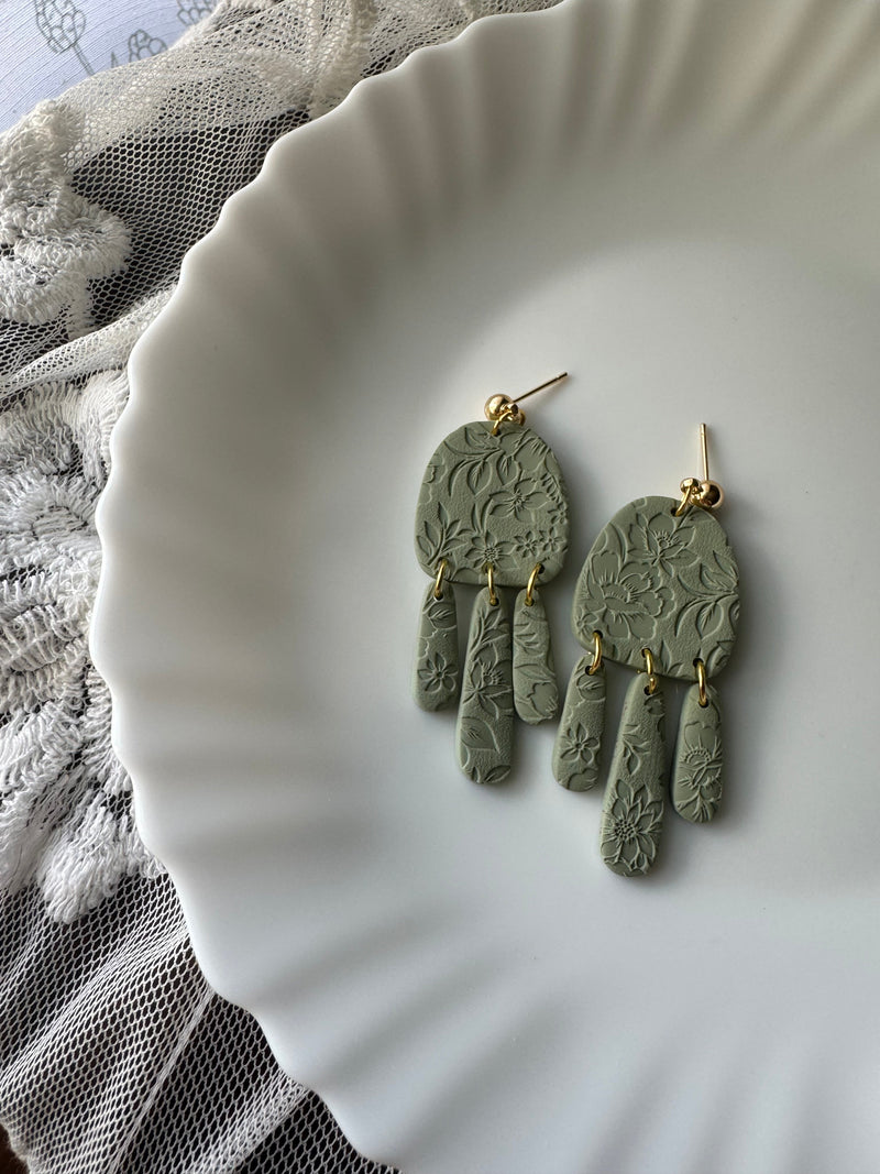 Meet Shop Something Earthy: Handmade Earrings for Sensitive Ears