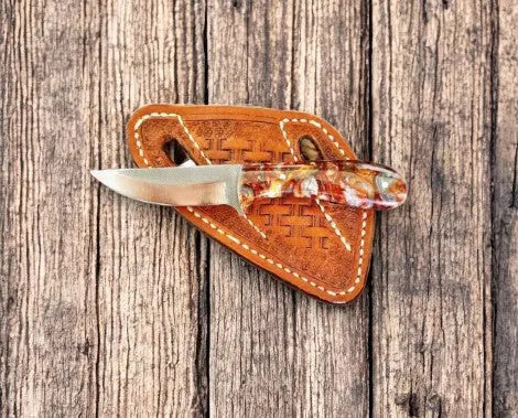 Cowboy Knife Buying Guide: Steel, Handles, Sheaths and Gifts