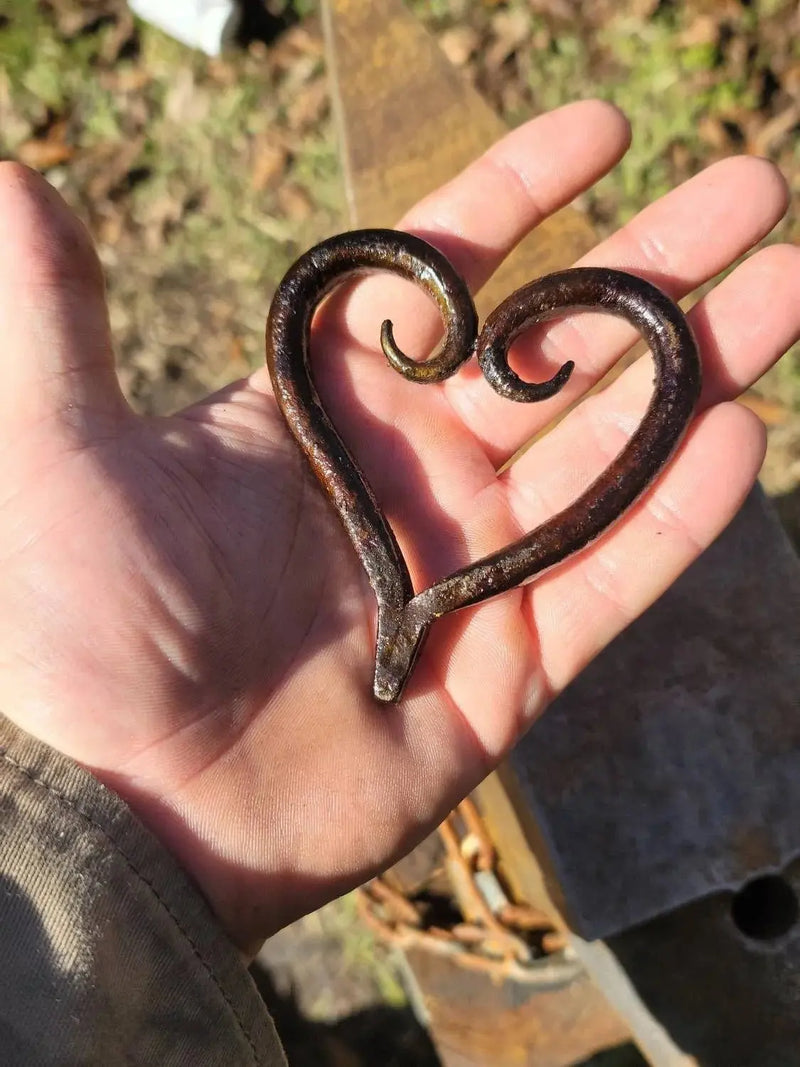 Meet Redbeard’s Forge: Blacksmith Gifts Forged in Mississippi