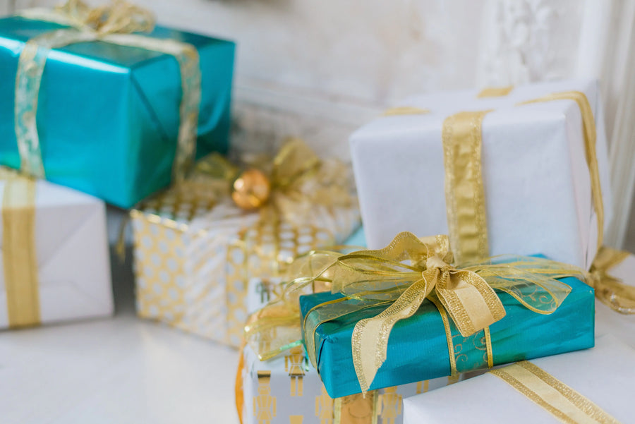 Gifts $50–$100