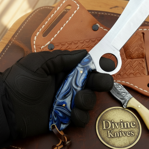 Finger Hole Bull Cutter & Neck Knife Set with Leather Sheath