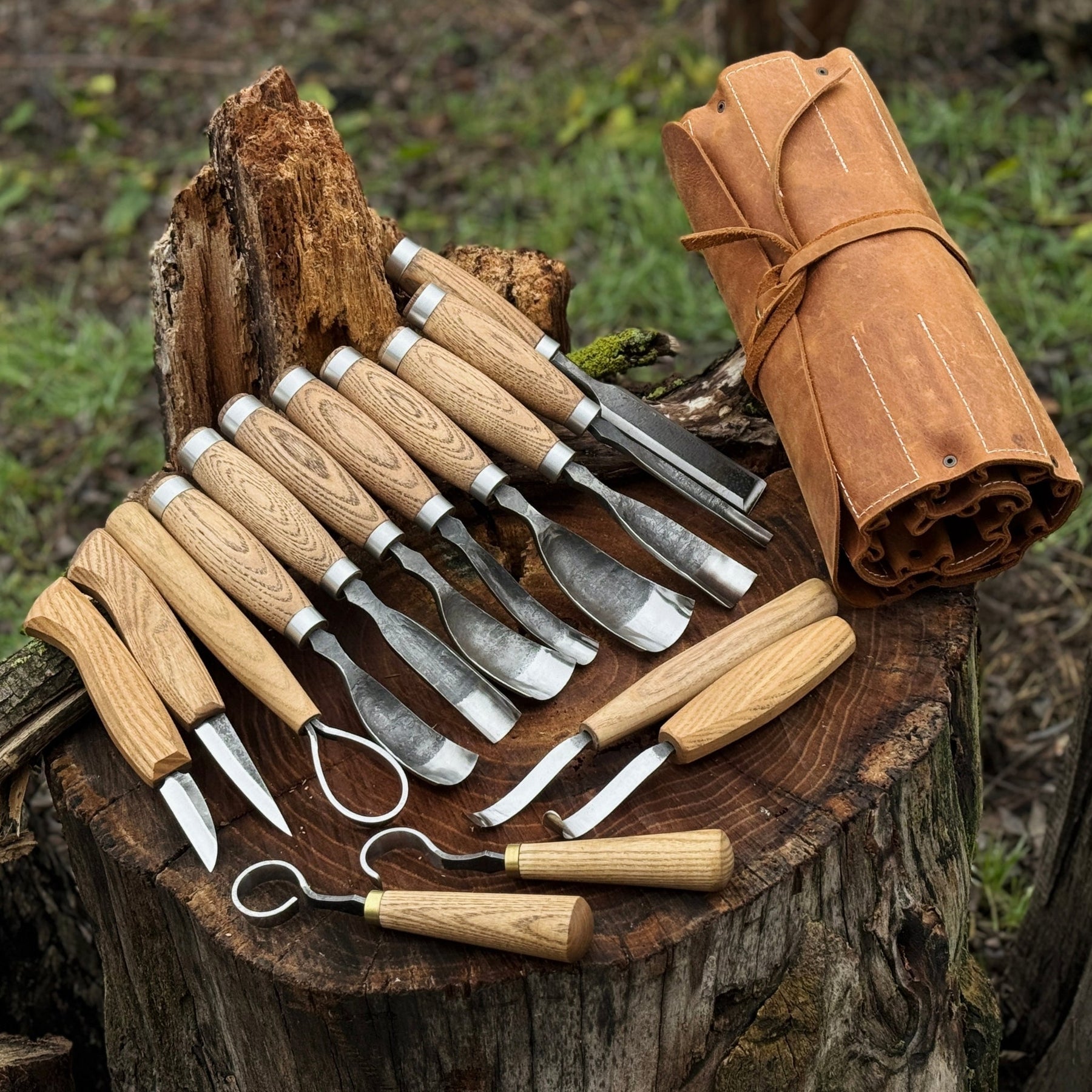 15 piece Wood Carving Tool Set with Leather Roll