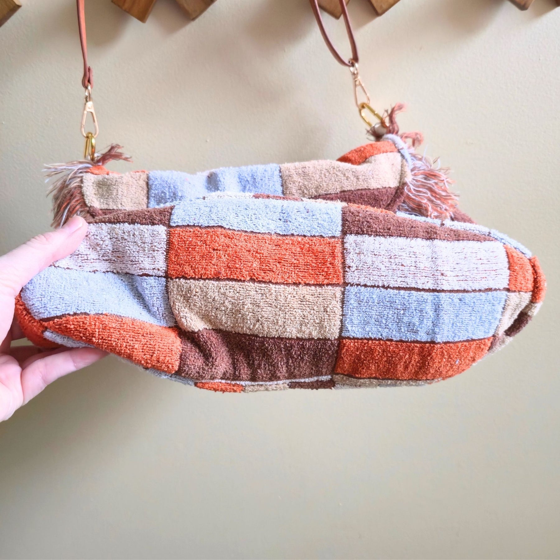 Upcycled Vintage Towel Crossbody Bag, Retro Messenger Bag, Adjustable Strap