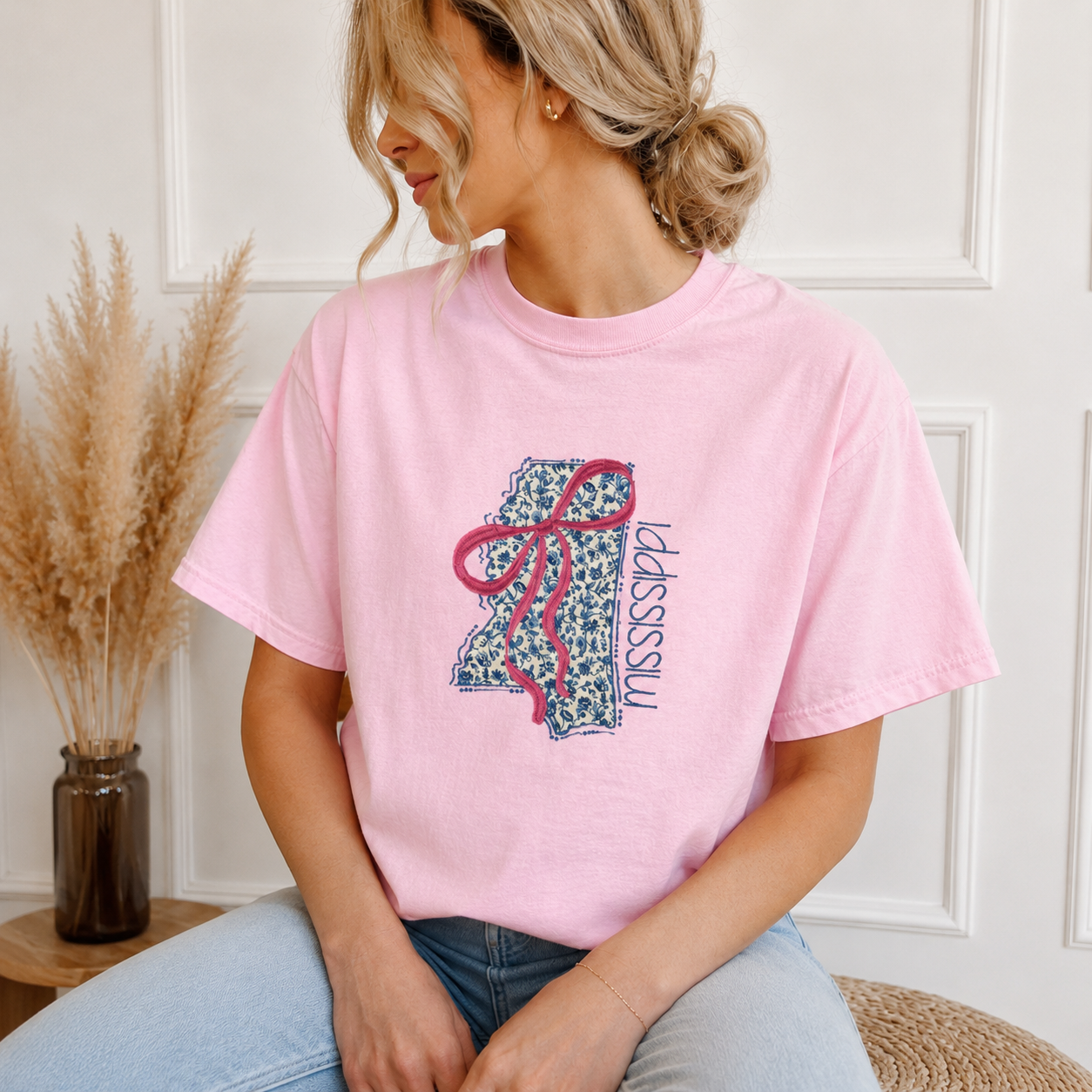 Floral Mississippi Applique Coquette Bow Tee by Poor Hog Customs, Southern lifestyle apparel detail photo 3