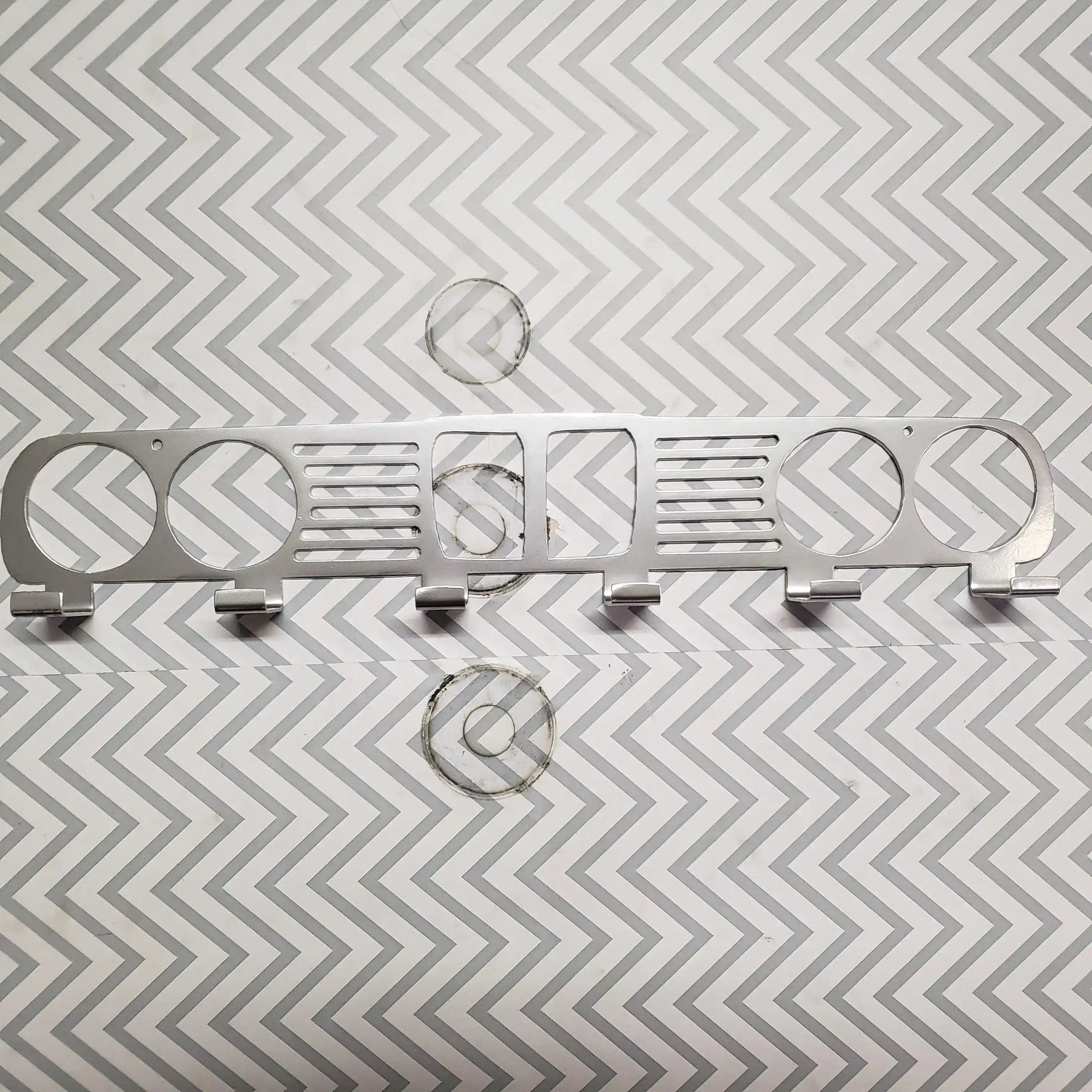BMW E30 Grill coat Rack – Steel Wall Mounted Coat and Hat Hanger – 20" Classic Euro Car Organizer detail view by Martin