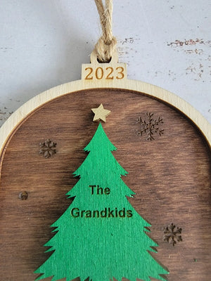 2025 Tree Family Christmas Ornamenet by EverLee Creations, ornament detail photo 4