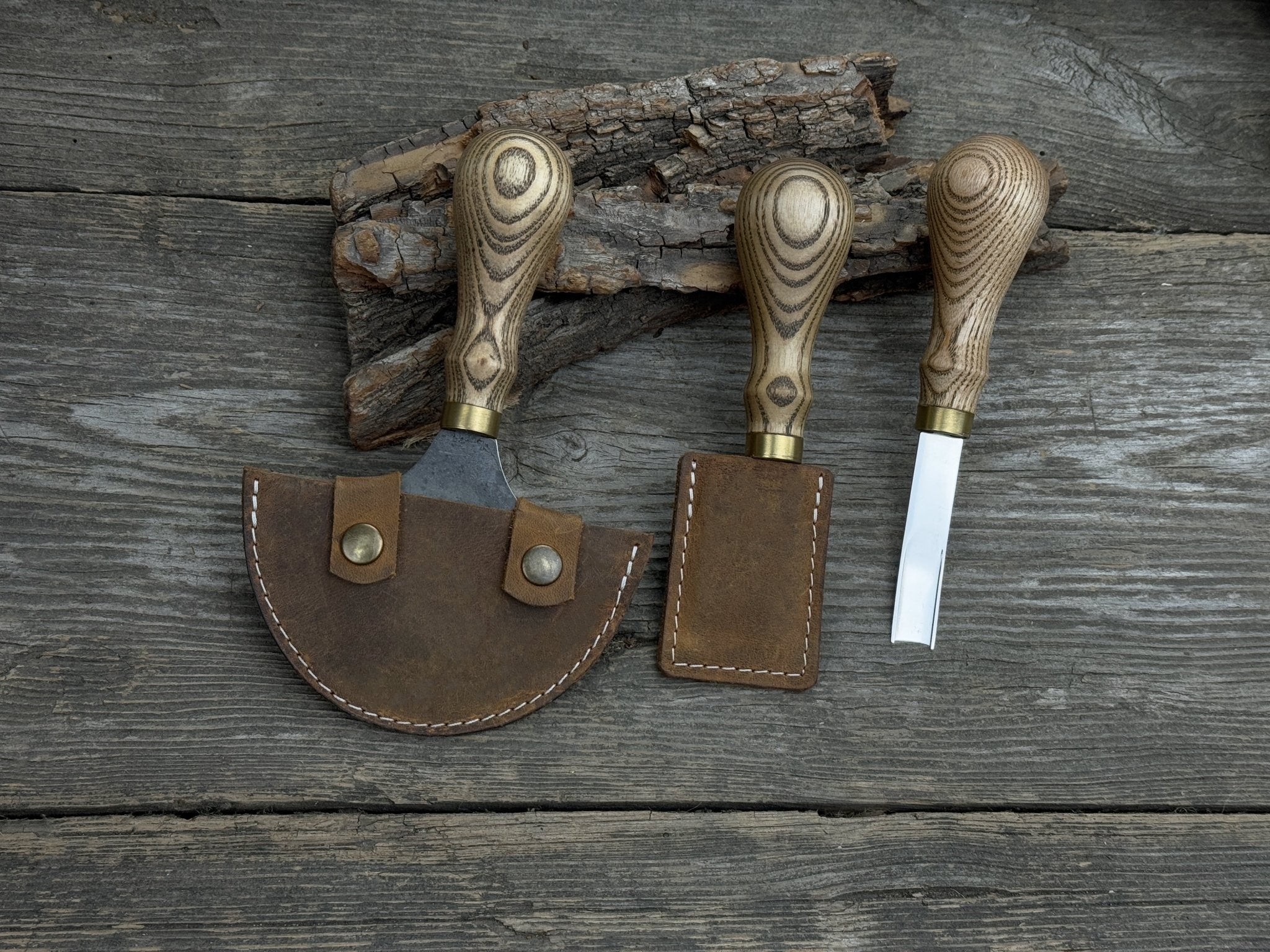 3-Piece Leather Working Kit with Leather Sheaths