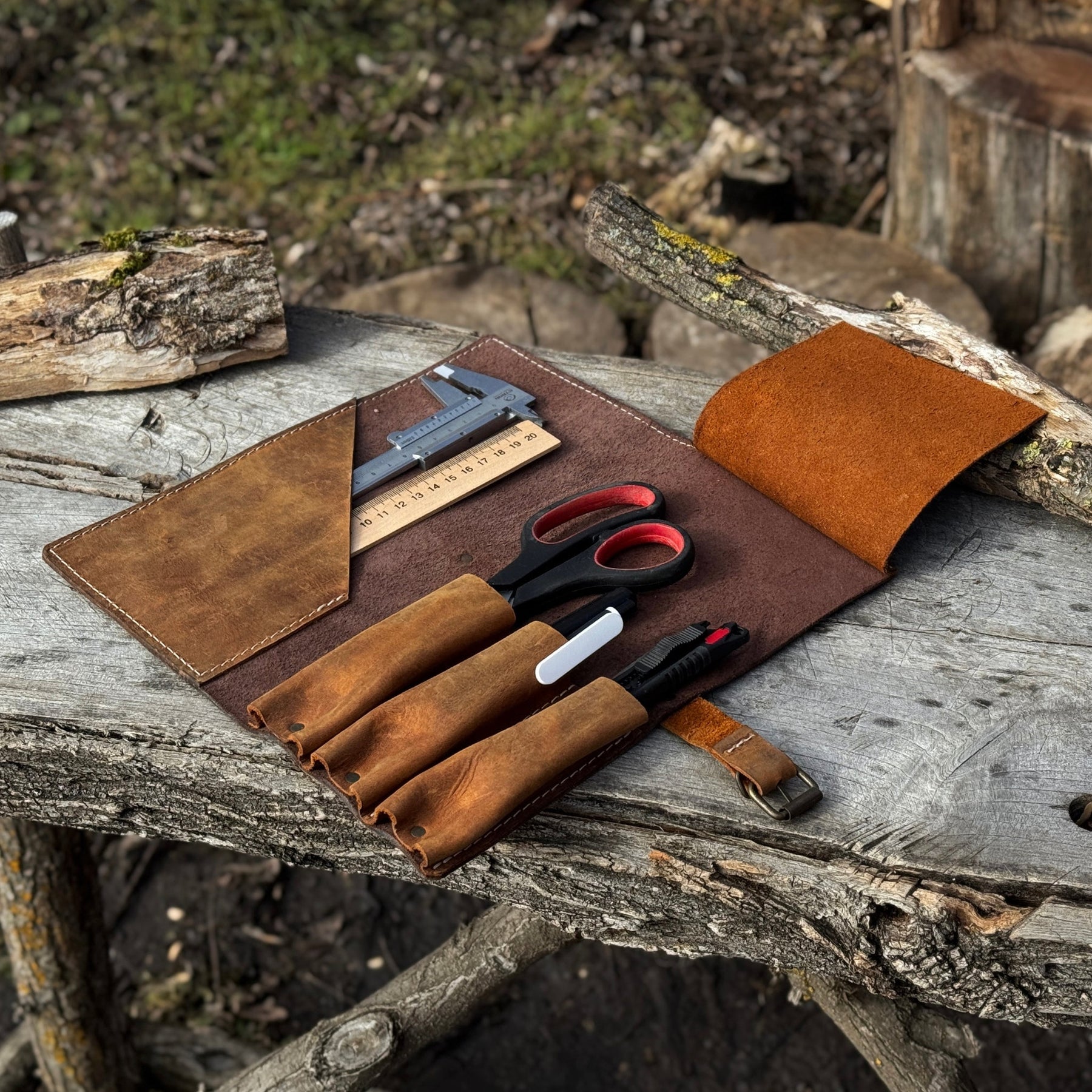 4 Pocket Leather Tool Roll for Carving Tools