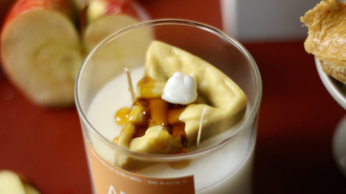 Apple Pie Container Candle by Clay House Candles – view 3