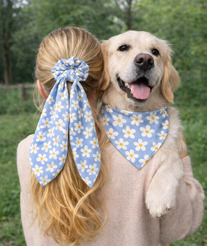 Bees & Daisy Dog Bandana by Dog Bandana Co., original artwork detail photo 9