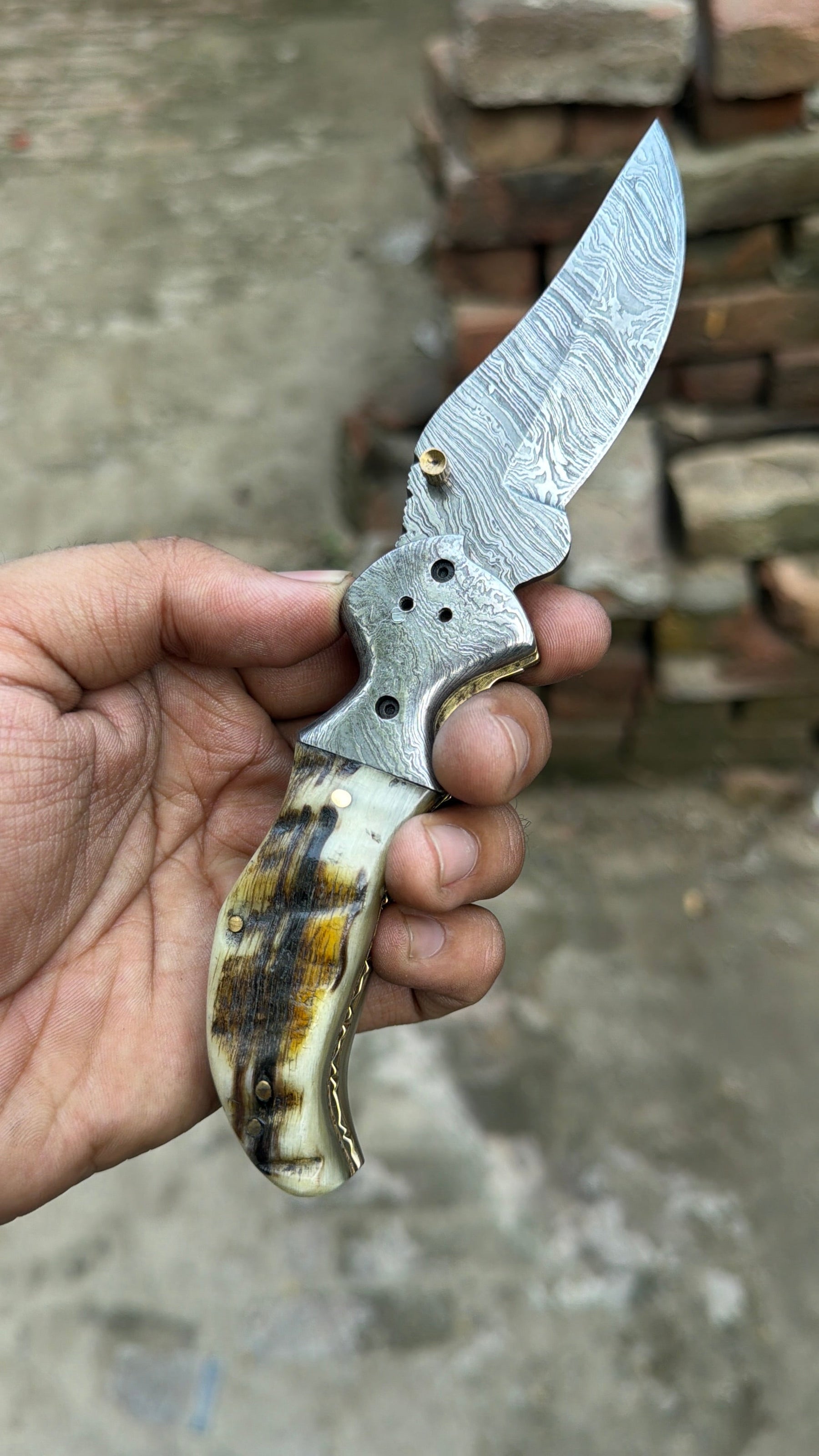 Pearlridge Damascus Folder product detail, view 9