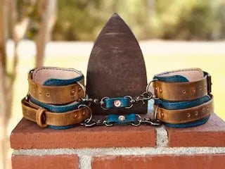 Ankle Restraints by Kw Leatherworks, handmade leather goods detail photo 2