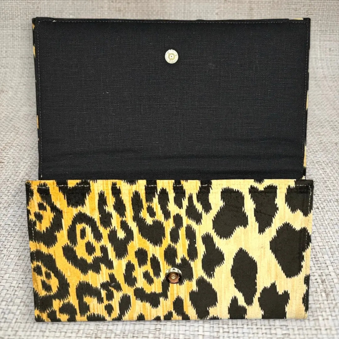 Ashley Clutch by Garland Bags, handmade leather goods detail photo 2