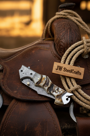 Damascus Grizzly Claw Pocket Knife with Stag product detail, view 2