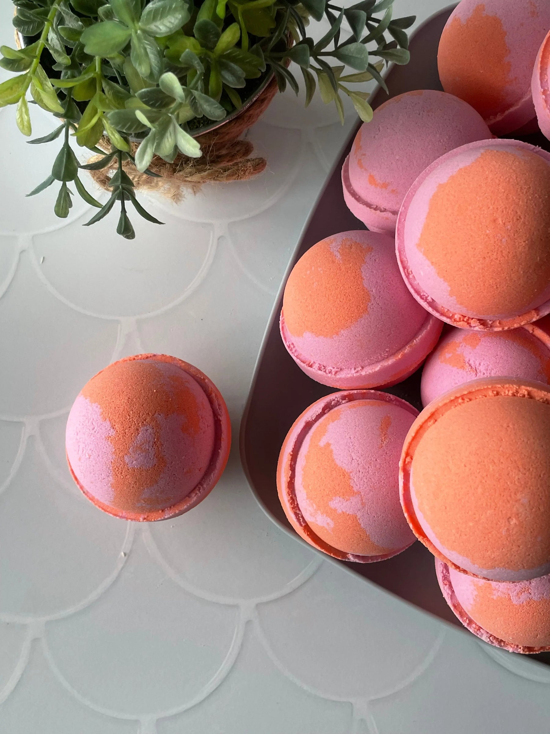 Bath Bomb by Lustful Bath, LLC, handmade bath and body detail photo 10