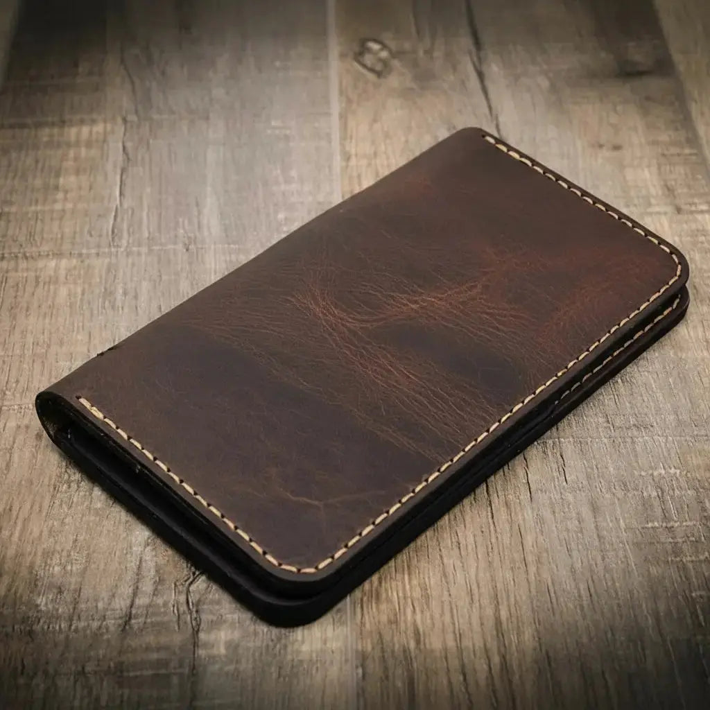 Badge Long Wallet by Bull Sheath Leather, handmade leather goods detail photo 12