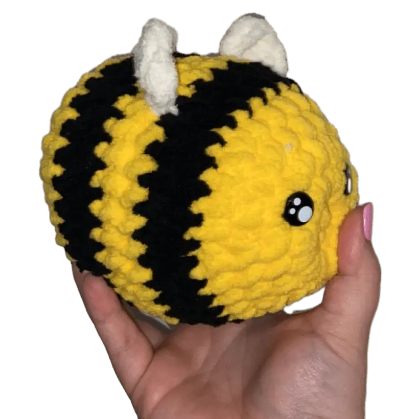 Handmade Crochet Bee Plush: Adorable Amigurumi Benson with Yellow and Black Stripes and Cute Wings