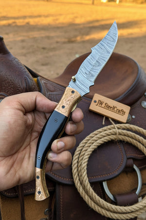 Hidewood Skinner Folder Knife product detail, view 2