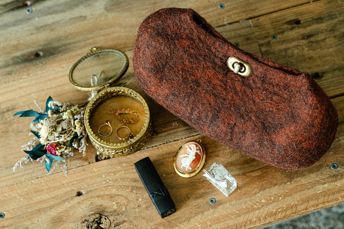 The Frances Handbag handcrafted wool bag by Comfy Bear Home - additional view 2