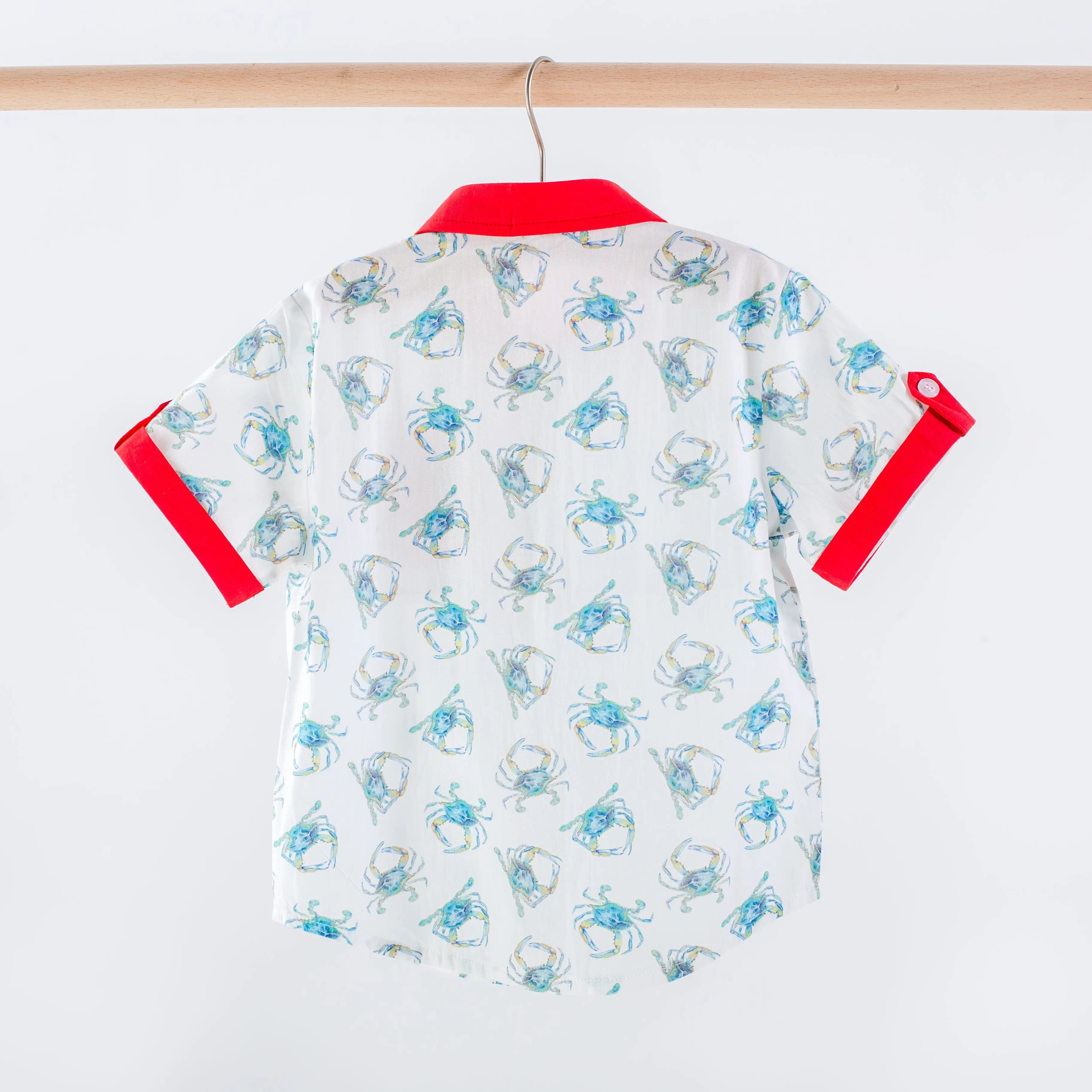 Catching Crabs Kid's Short Sleeve Collared Shirt Nola Tawk