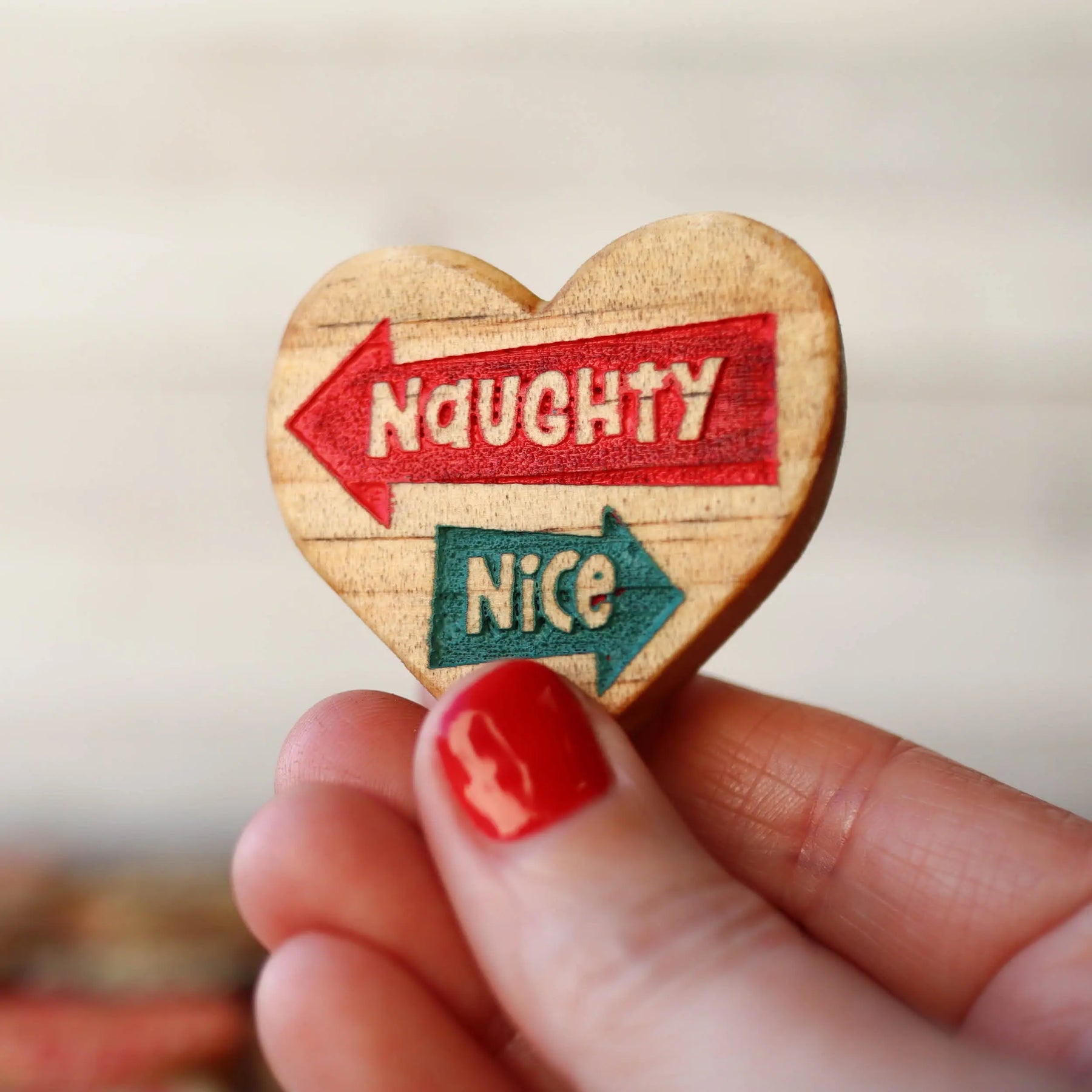 Christmas Hearts :: Engraved Sets by Dennehey Design Co., Southern home decor detail photo 6