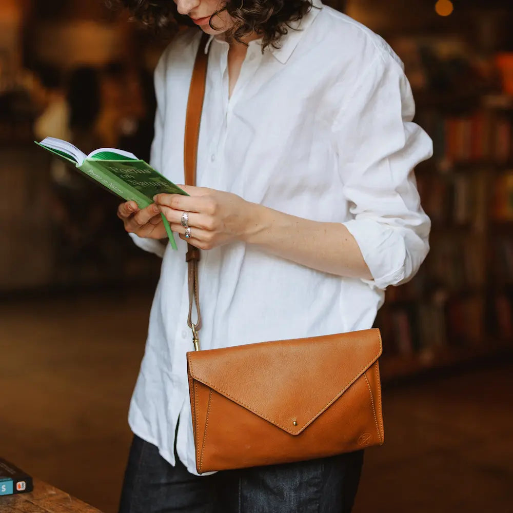 Craft & Forge Leather Crossbody Bag Mission Mercantile Leather Goods