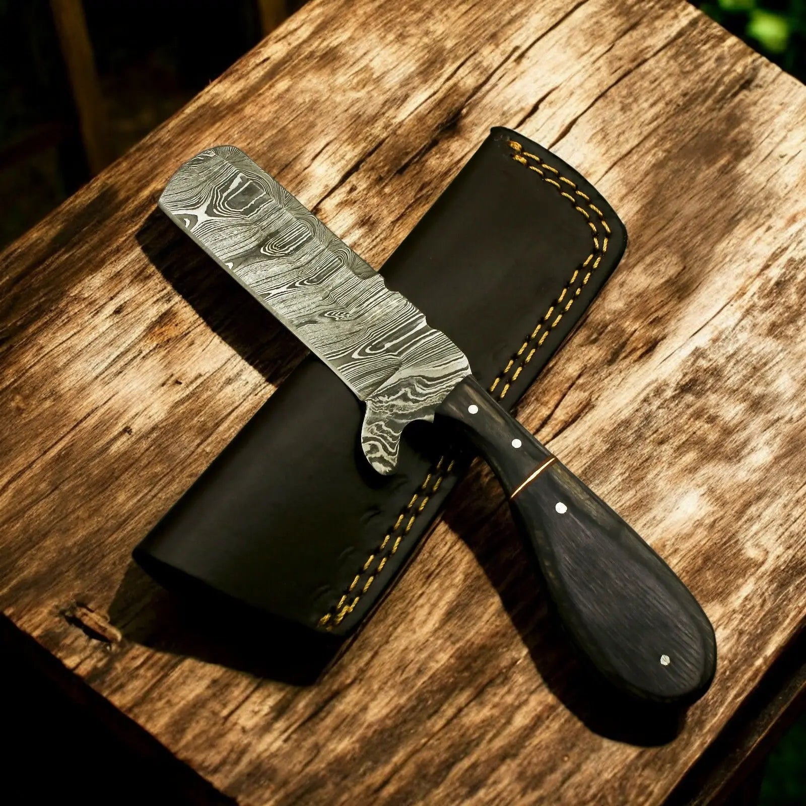 Custom Handmade Bull Cutter Knife – Damascus Steel, 8” Damascus Knife Store