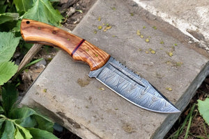Custom Handmade Damascus Hunting Knife – Olive Wood Handle by Damascus Knife Store, Damascus knife detail photo 4