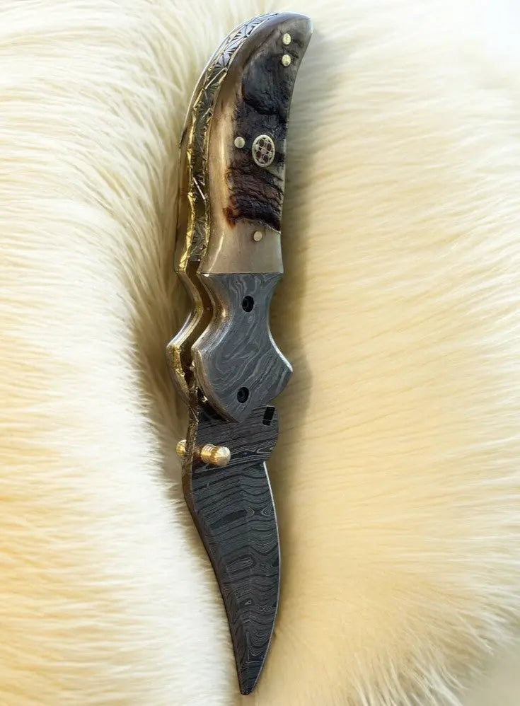 Custom Handmade Damascus Pocket Knife – Sheep Horn Handle Damascus Knife Store