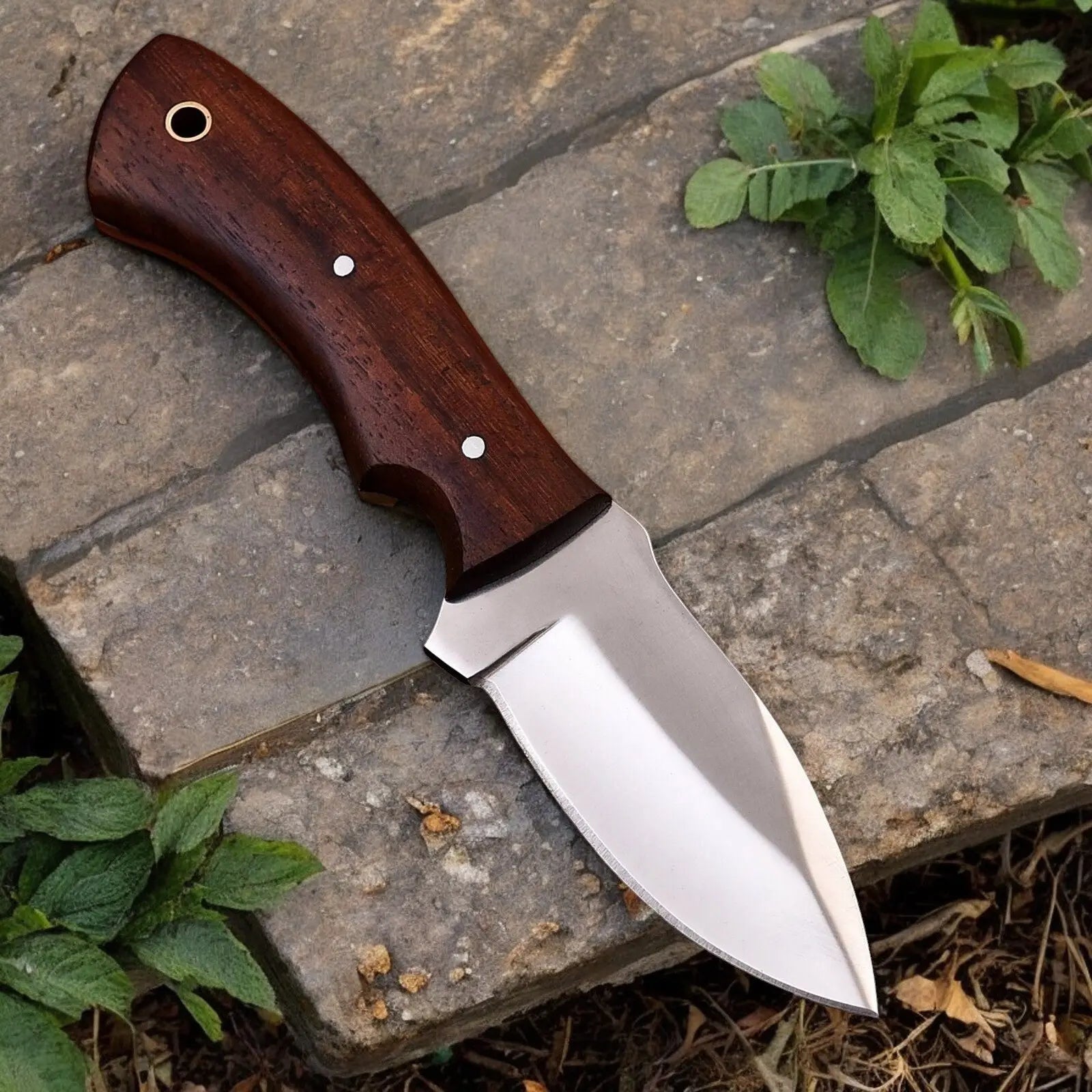 Custom Handmade Hunting Knife – High-Carbon Steel Blade by Damascus Knife Store, Damascus knife detail photo 2
