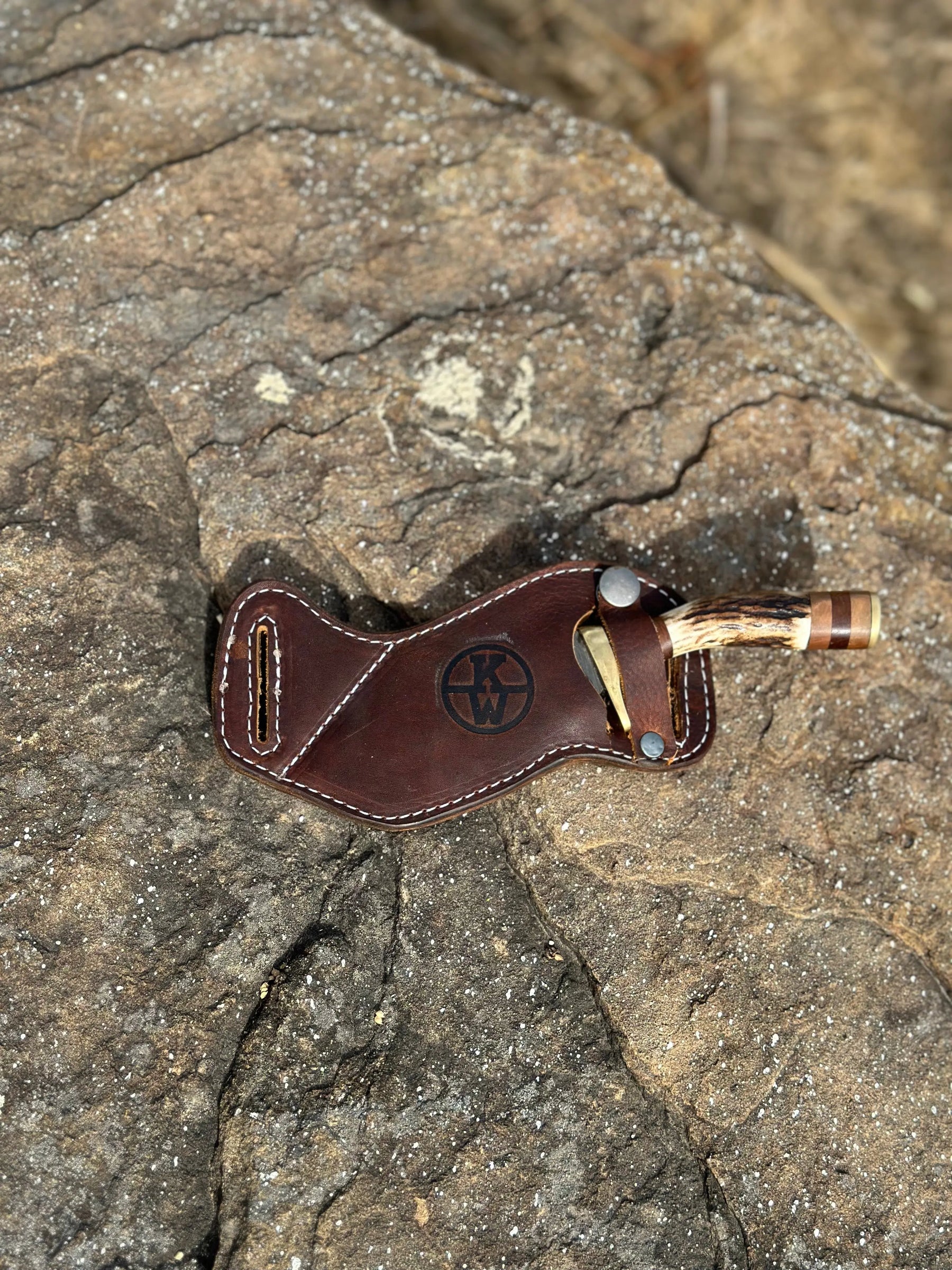 Custom Leather Knife Sheath by Kw Leatherworks, leather knife sheath detail photo 5