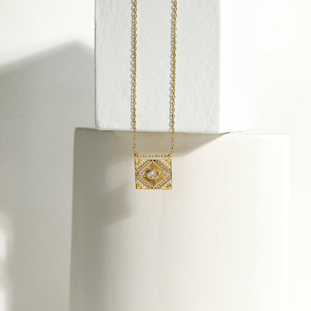 Vera Necklace | Gold Vermeil handmade jewelry by Ke Bella