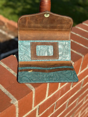 Female Wallets by Kw Leatherworks, handmade leather goods detail photo 18