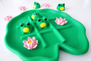 The Tween Space Frog and Lily Pad Tic Tac Toe Game — Pond-Themed Board Game | 3D Printed by The Tween Space, paper gift main product photo