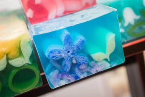 Garden Blossoms Soap Slice 5.5 Oz. by Essential Journeys, natural skincare detail photo 2