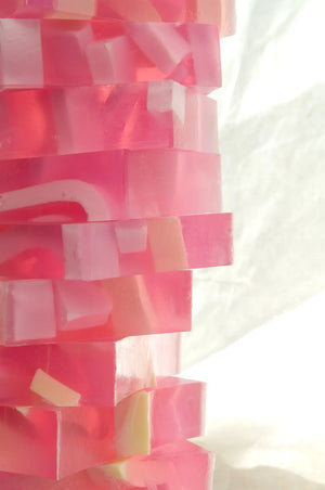Grapefruit Splash Soap Slice 5.5 Oz. by Essential Journeys, natural skincare detail photo 3