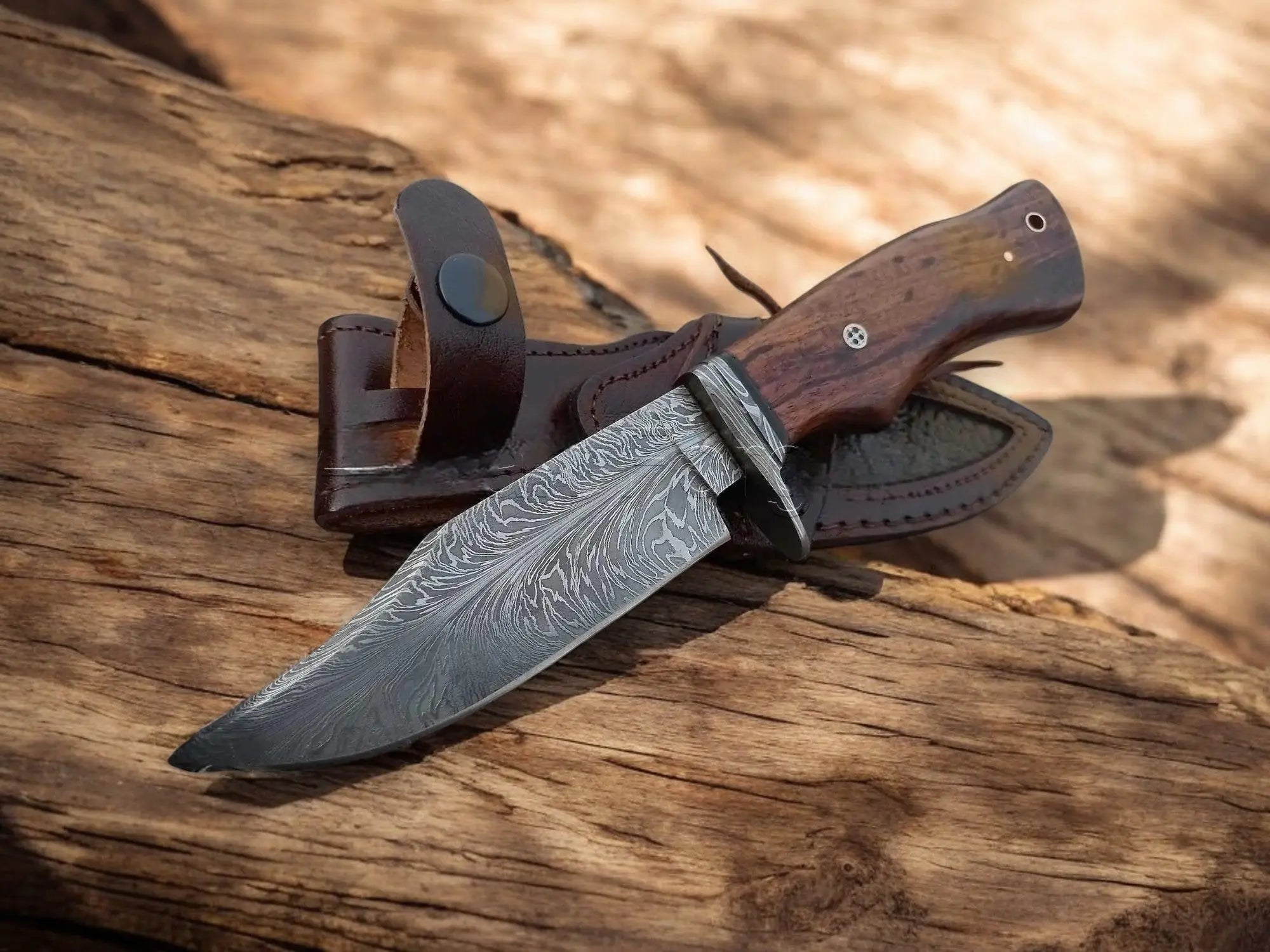 Handmade Bowie Knife | Feather Pattern Damascus Steel Damascus Knife Store