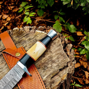 Handmade Damascus Bowie Knife – Bone & Buffalo Horn Handle by Damascus Knife Store, Damascus knife detail photo 2