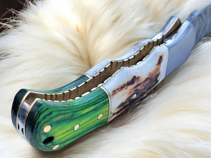 Handmade Damascus Pocket Knife | Stag & Pakka Wood Handle Damascus Knife Store