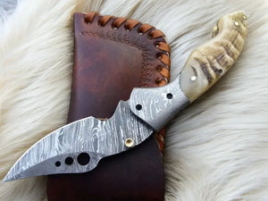 Handmade Damascus Pocket Knife with Sheep Horn Handle by Damascus Knife Store, Damascus knife detail photo 3