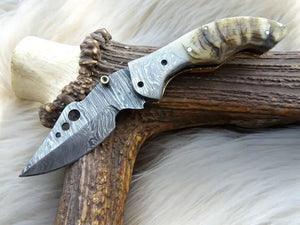 Handmade Damascus Pocket Knife with Sheep Horn Handle by Damascus Knife Store, Damascus knife detail photo 4