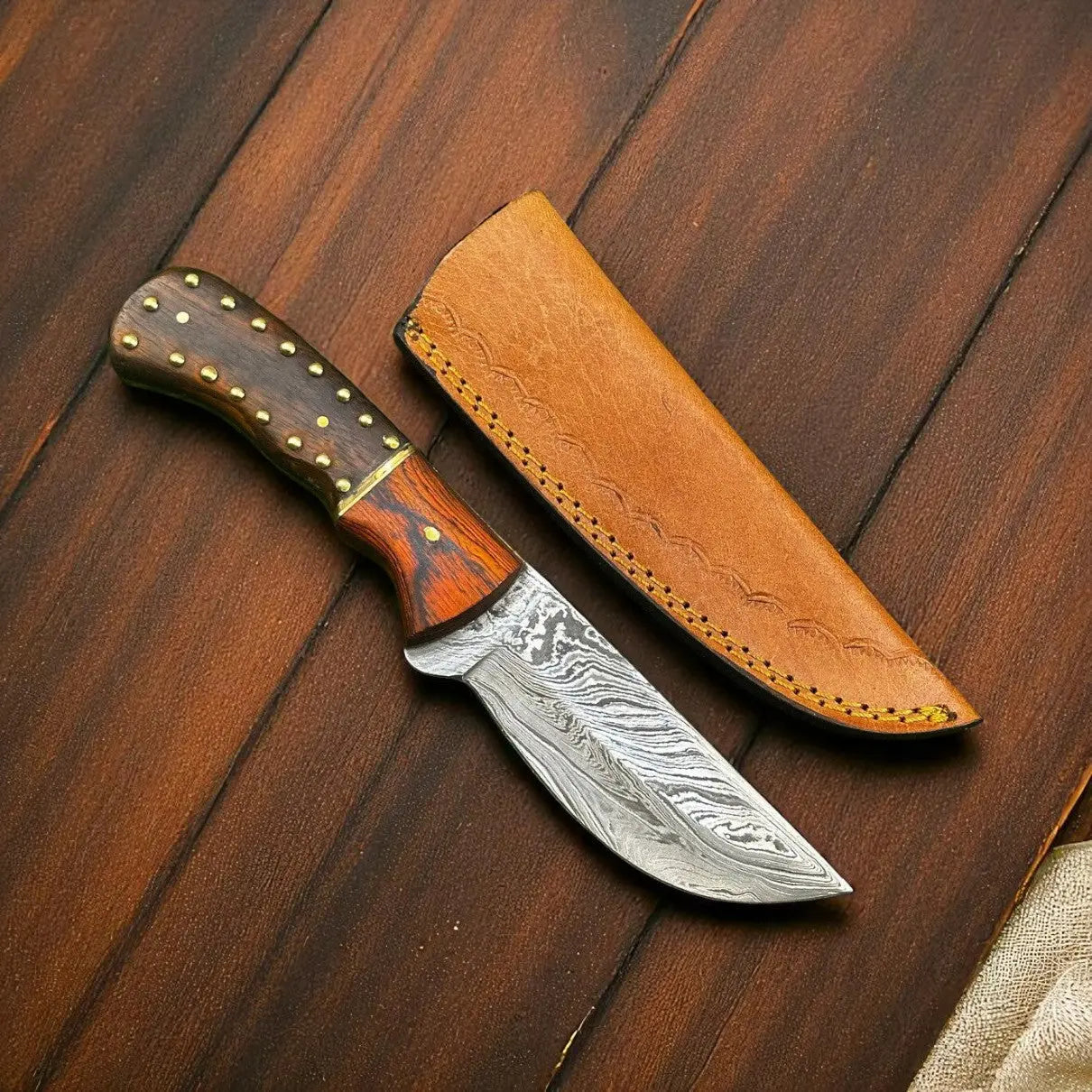Handmade Damascus Steel Hunting Knife – 7.25" with Sheath Damascus Knife Store