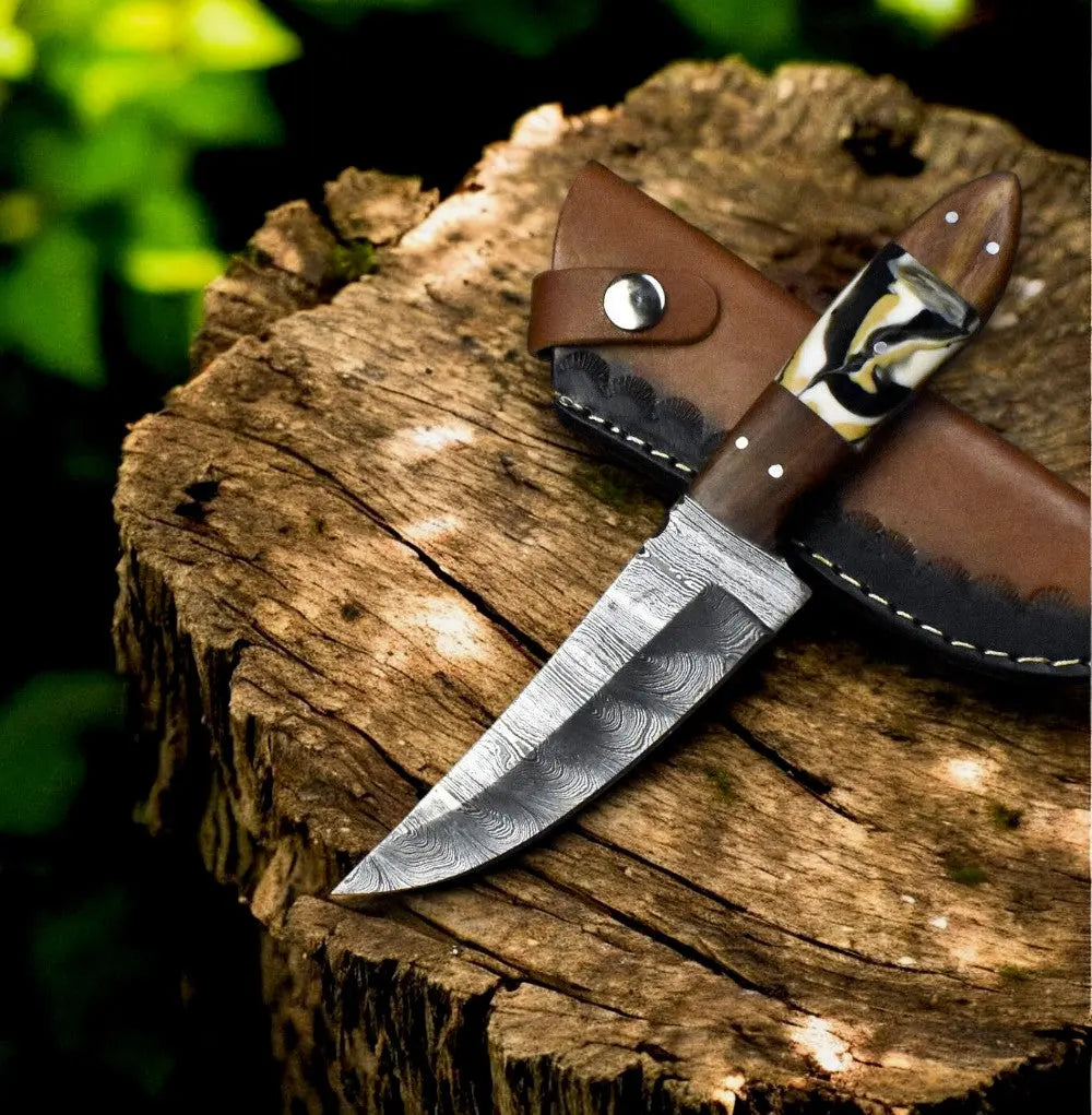 Handmade Damascus Steel Skinning Knife with Leather Sheath Damascus Knife Store