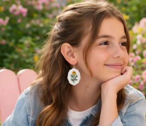 Handmade Floral Cameo Earrings – Vintage Style Flower Dangle Earrings The Tween Space