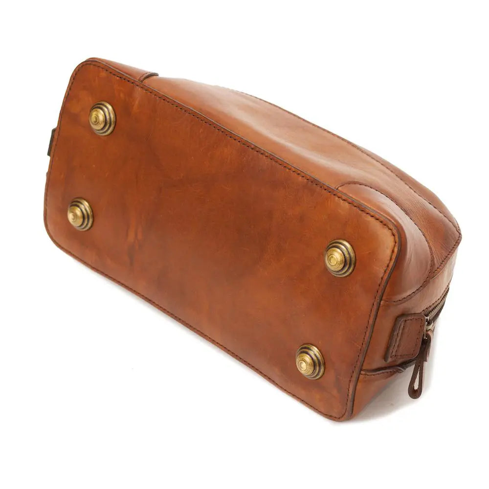 Heritage Leather Stateroom Toiletry Wash Bag by Mission Mercantile Leather Goods, natural skincare detail photo 7