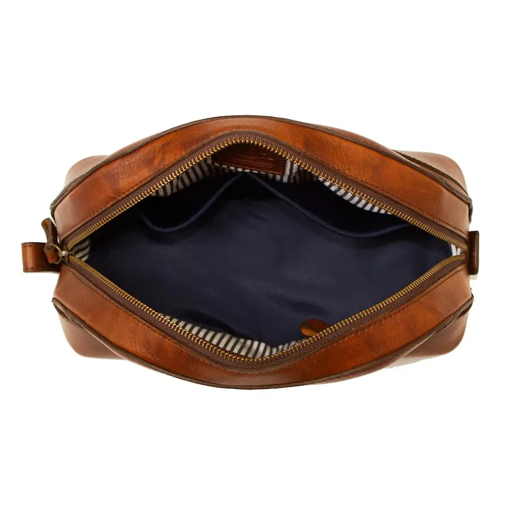Heritage Leather Stateroom Toiletry Wash Bag by Mission Mercantile Leather Goods, natural skincare detail photo 8