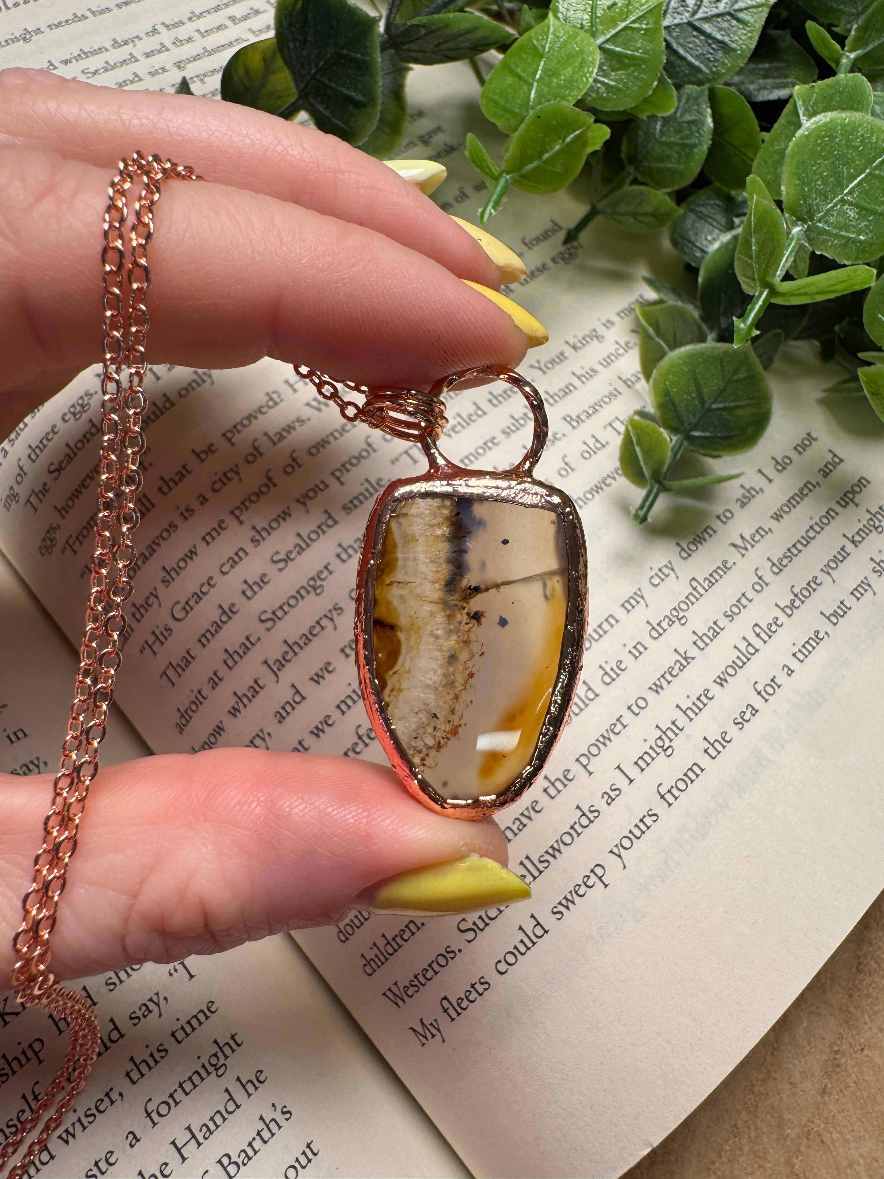 Agate Necklace