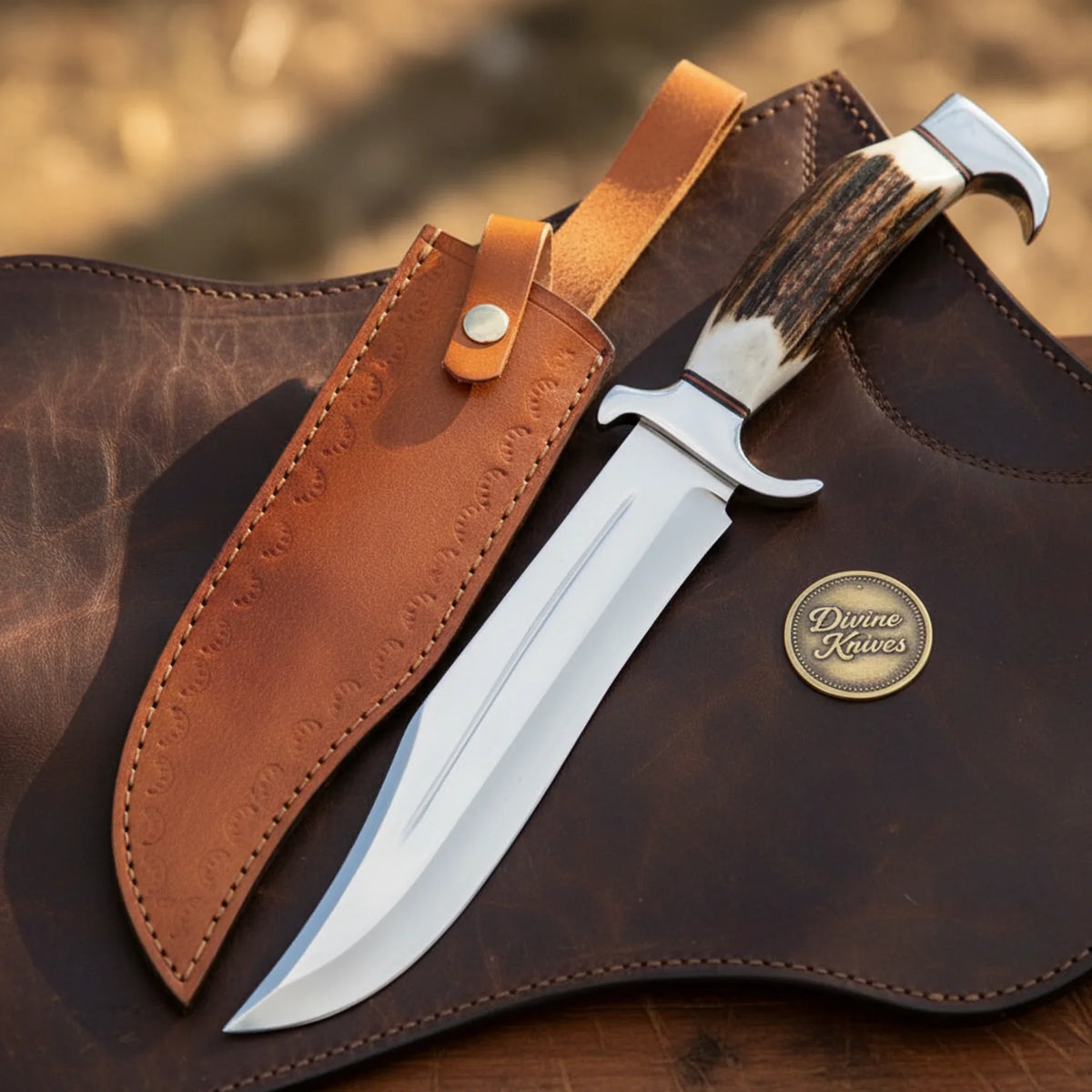 Stag Horn Dundee Bowie Knife with Classic Stag Handle for Field Work by Divine Knives