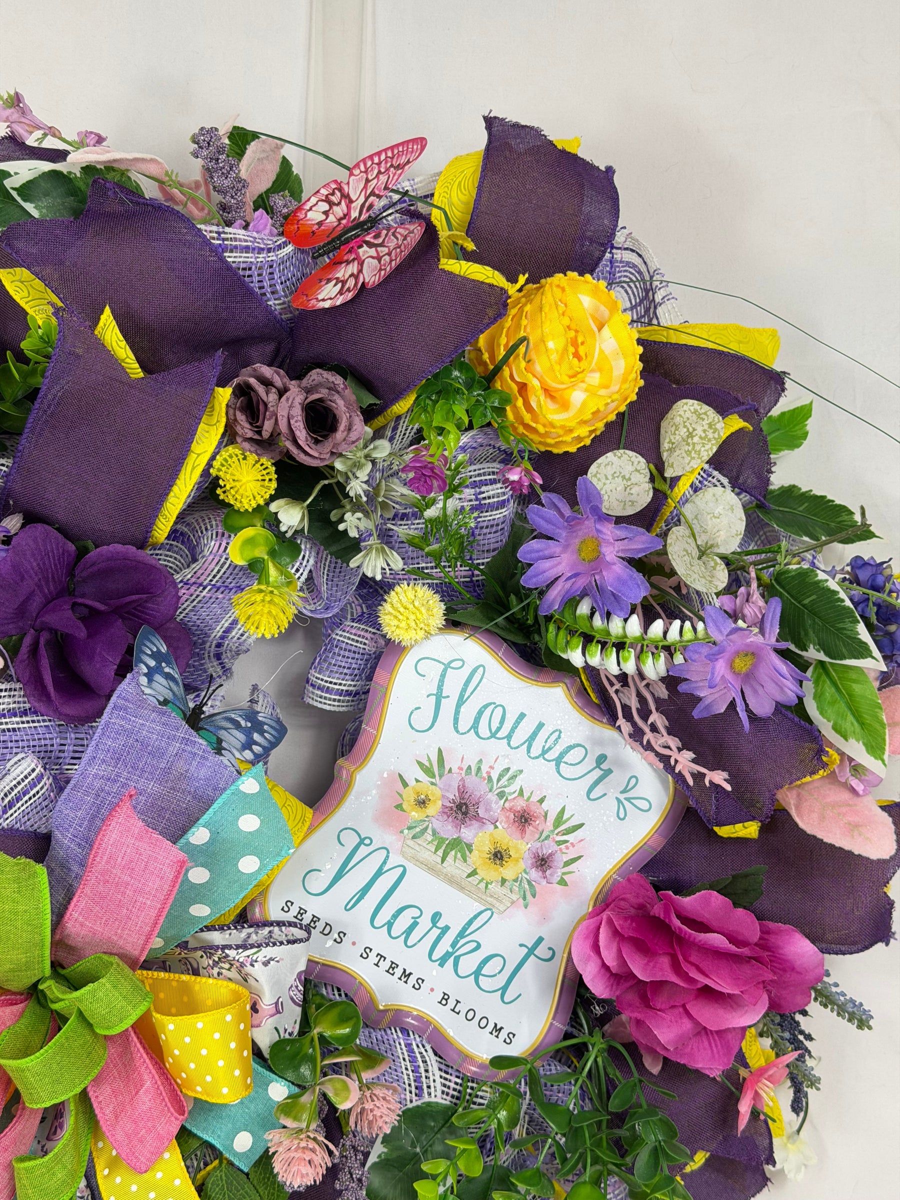 Everyday Wreath | Flower Market Wreath | Spring Wildflowers | Butterfly Front Door Decor detail view by Bouge Creations